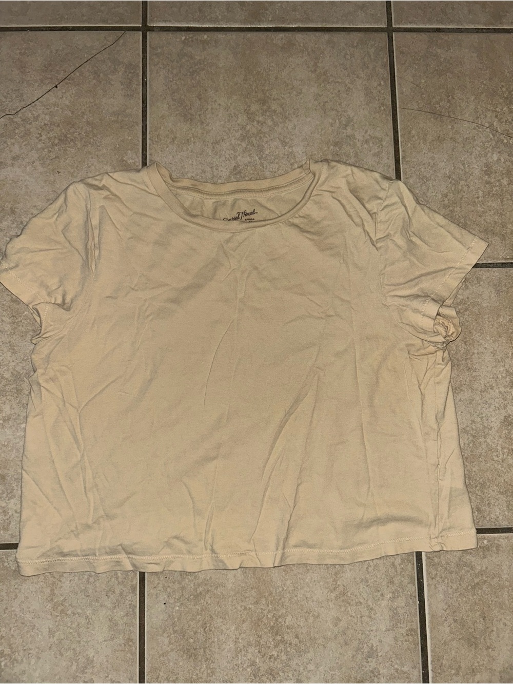 Universal Thread Cream Short Sleeve Crewneck Tee